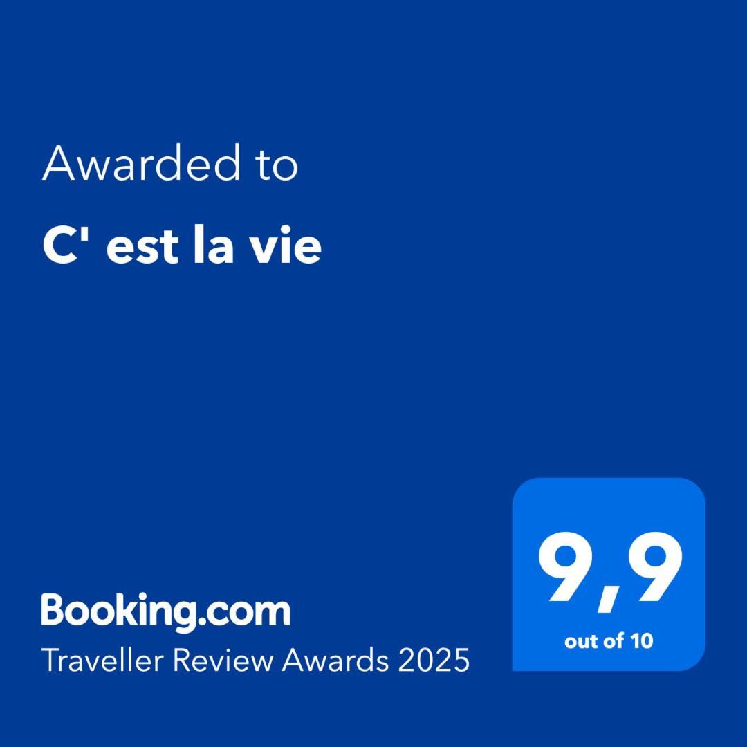 C' Est La Vie Apartament *